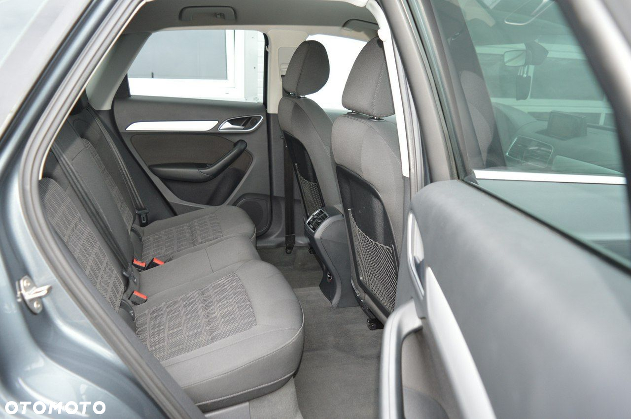 Audi Q3 2.0 TDI S tronic - 28