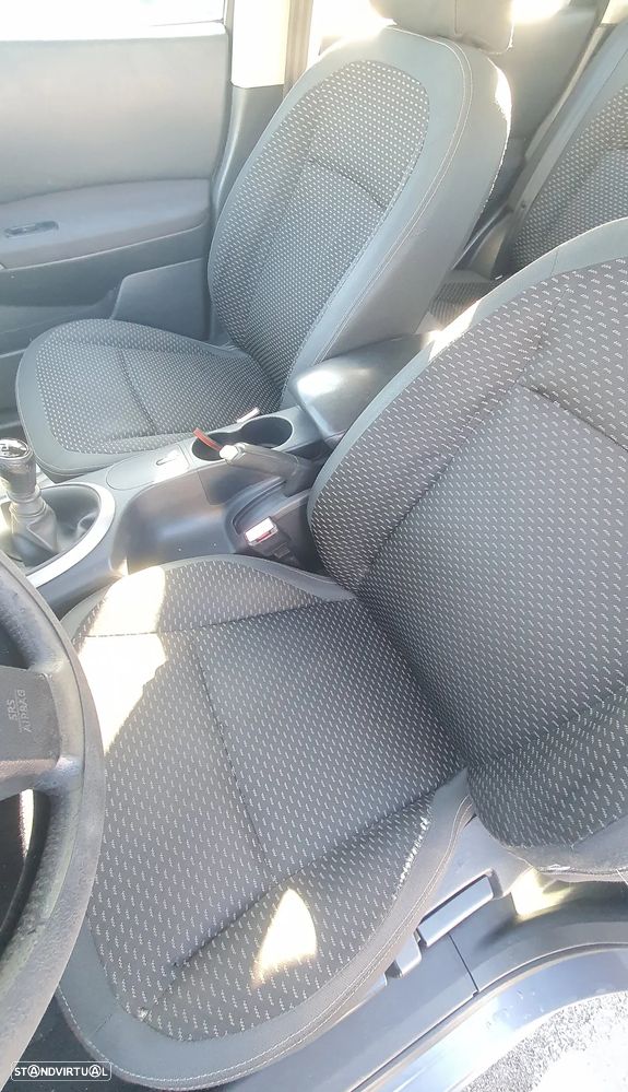 Nissan Qashqai 1.5 dCi acenta - 5