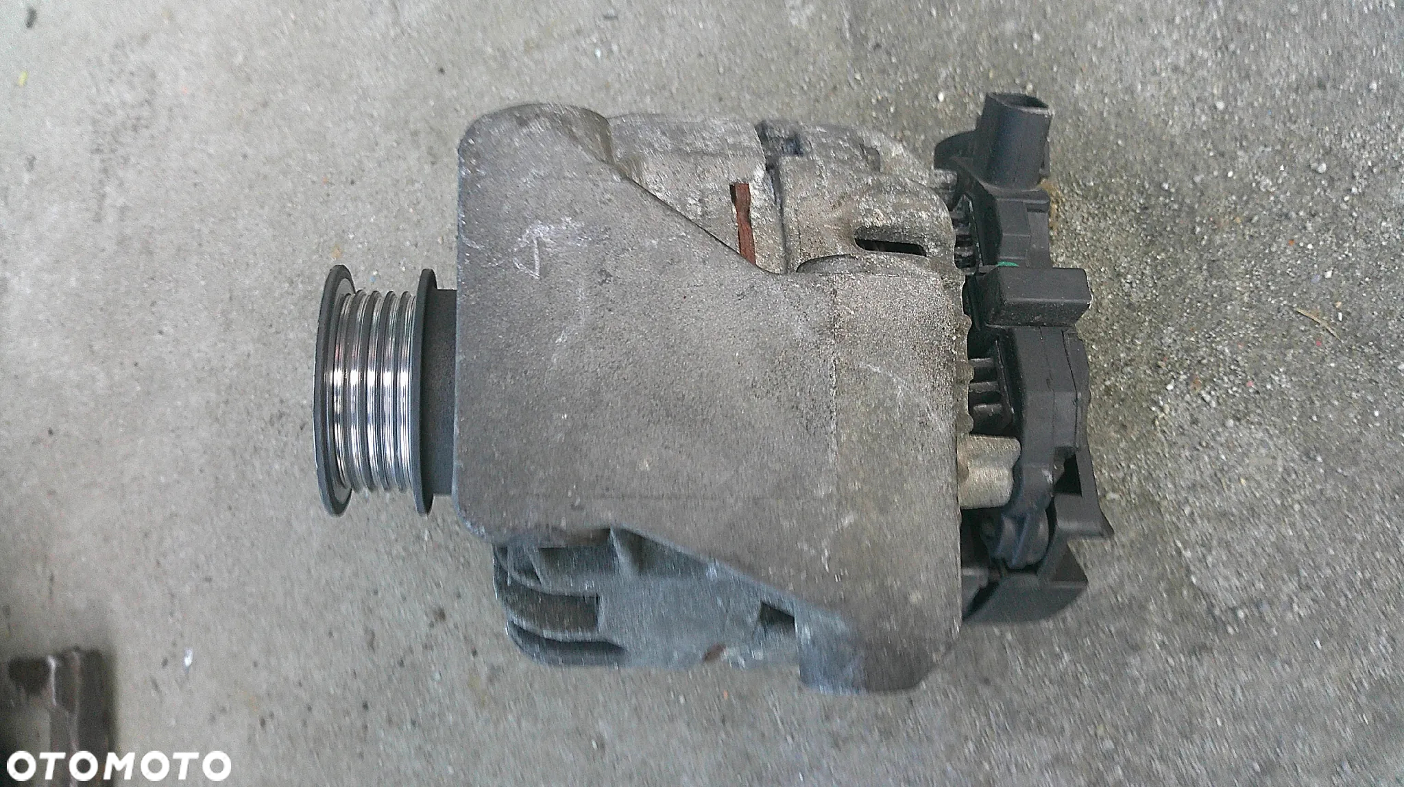 OPEL ASTRA II G 2.2 16V ALTERNATOR - 4