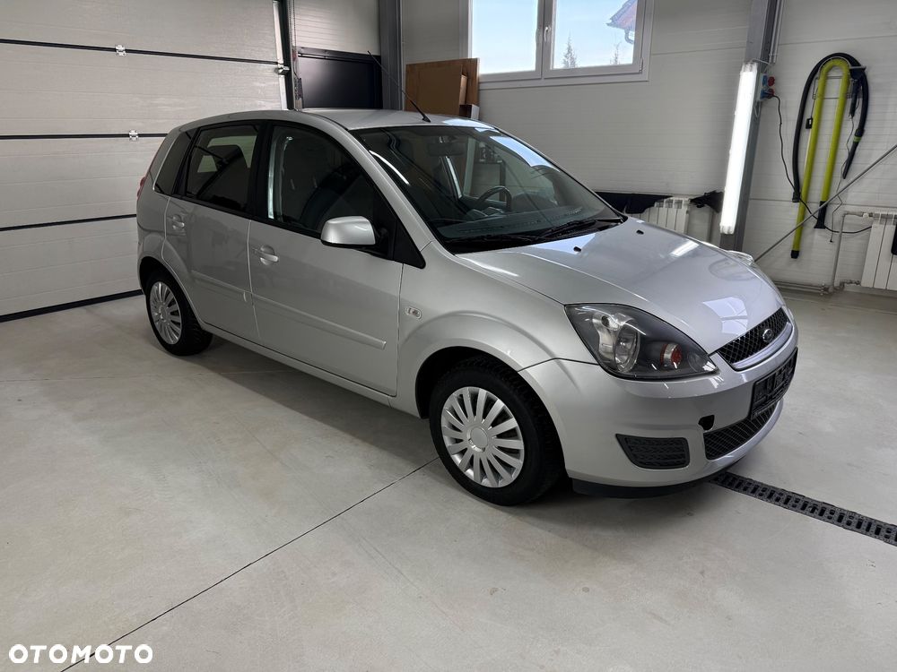 Ford Fiesta 1.3 Silver Magic - 3