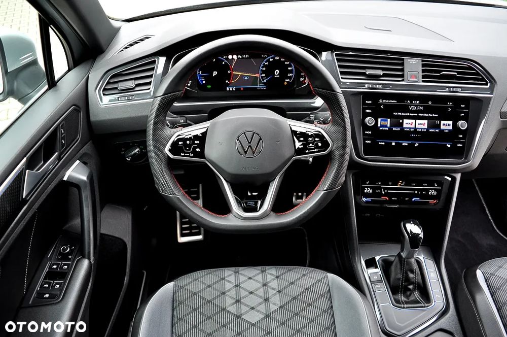 Volkswagen Tiguan 2.0 TDI SCR DSG R-Line - 33