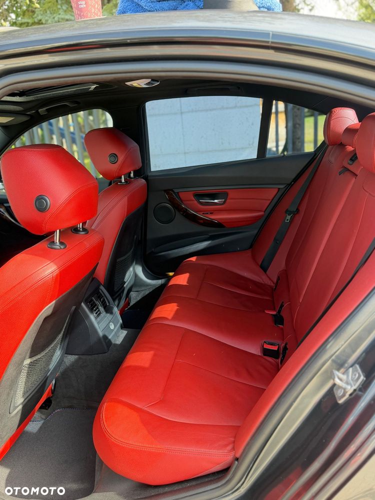 BMW Seria 3 - 25