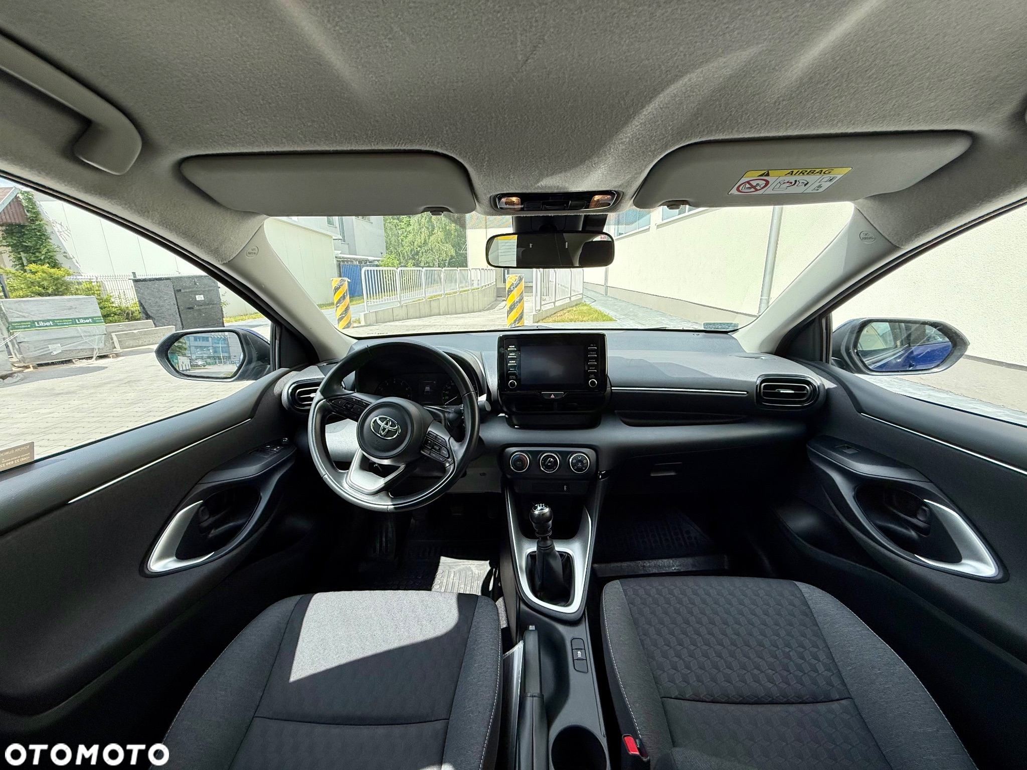 Toyota Yaris 1.5 Comfort - 18
