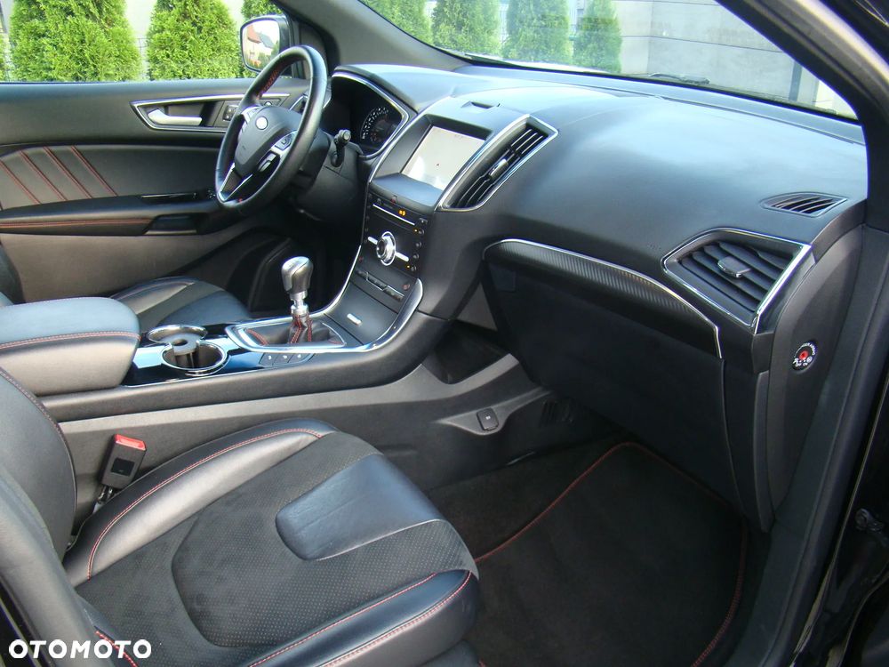 Ford Edge 2.0 EcoBlue 4x4 ST-LINE - 37