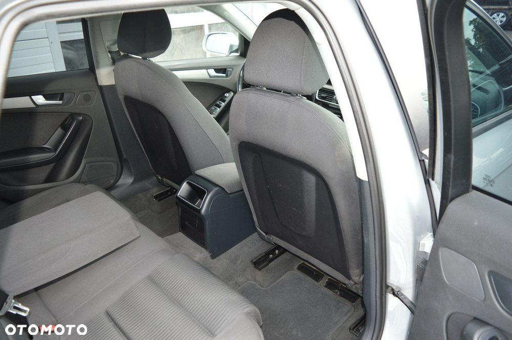 Audi A4 Avant 2.0 TDI - 27