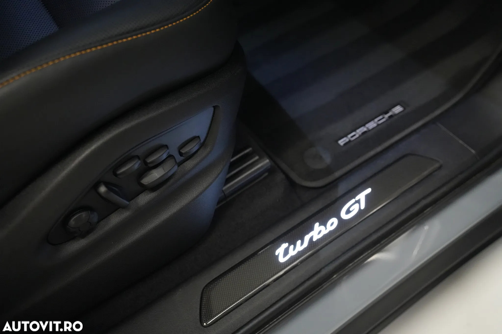 Porsche Cayenne Coupe Turbo - 39
