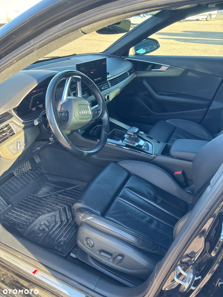 Audi A4 Limousine - 23