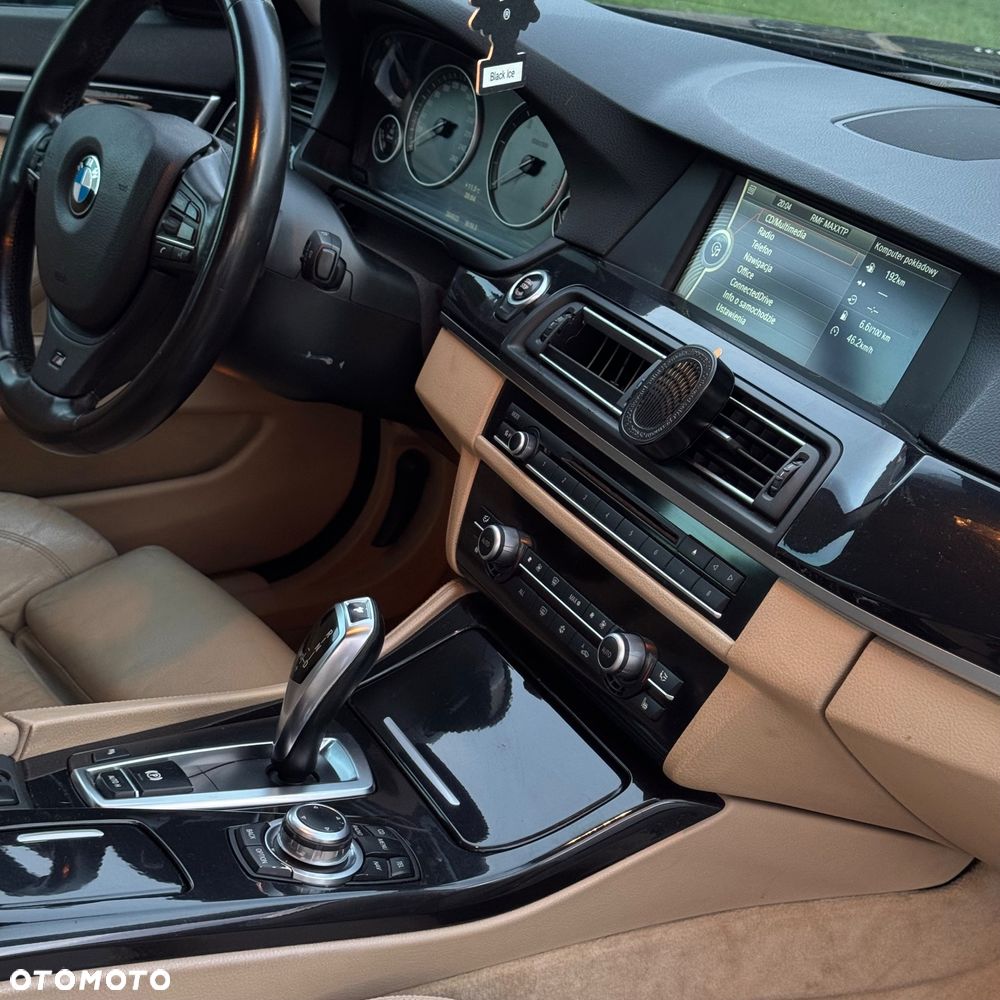 BMW Seria 5 520d - 17