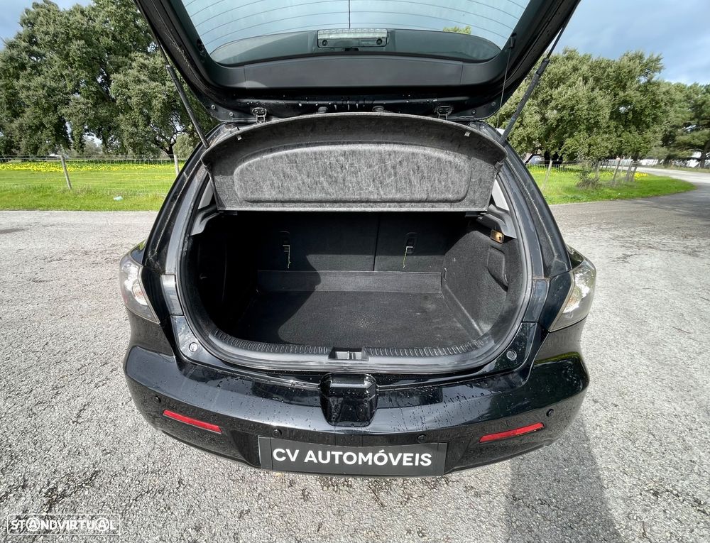 Mazda 3 Hatchback MZ-CD 1.6 Exclusive - 19