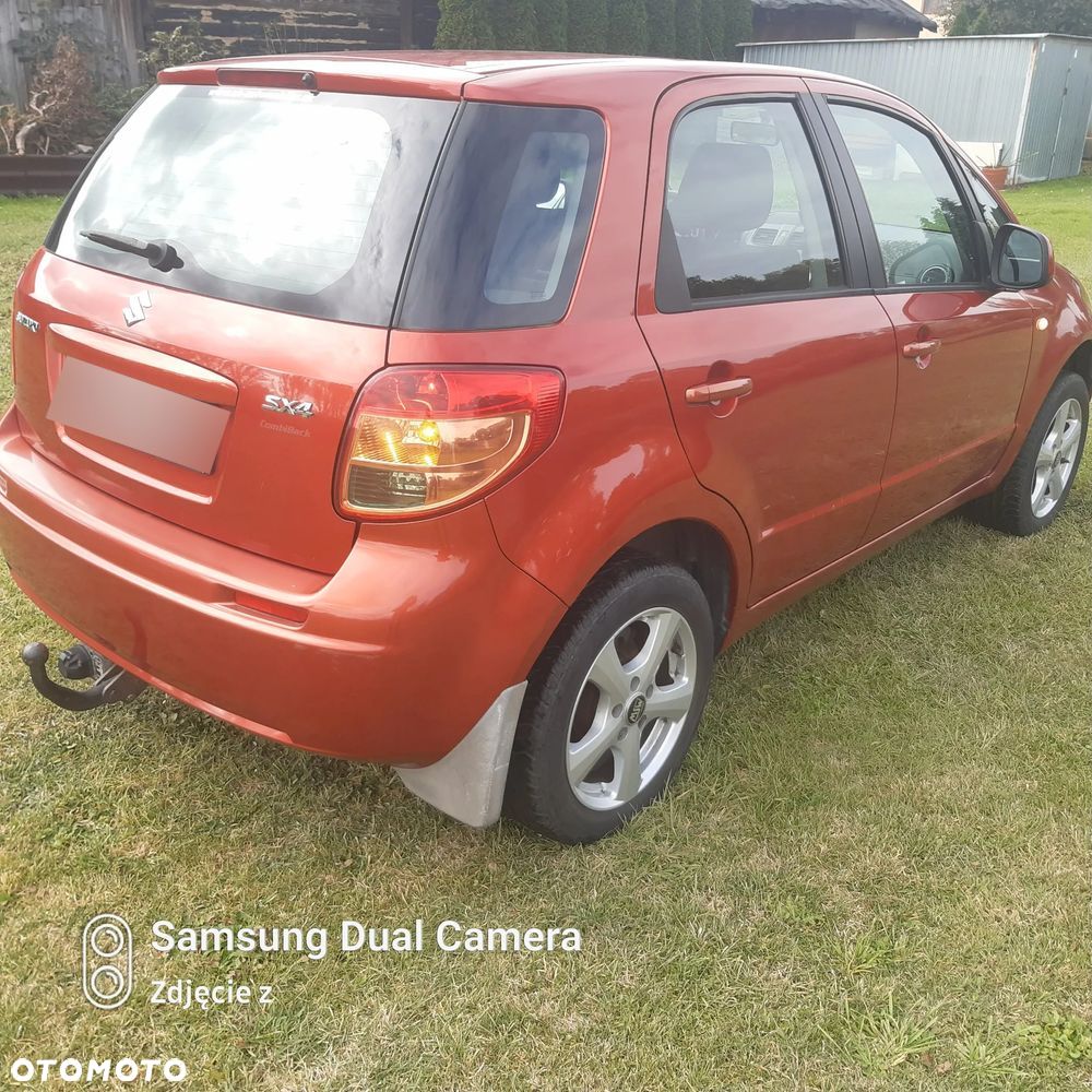 Suzuki SX4 - 3
