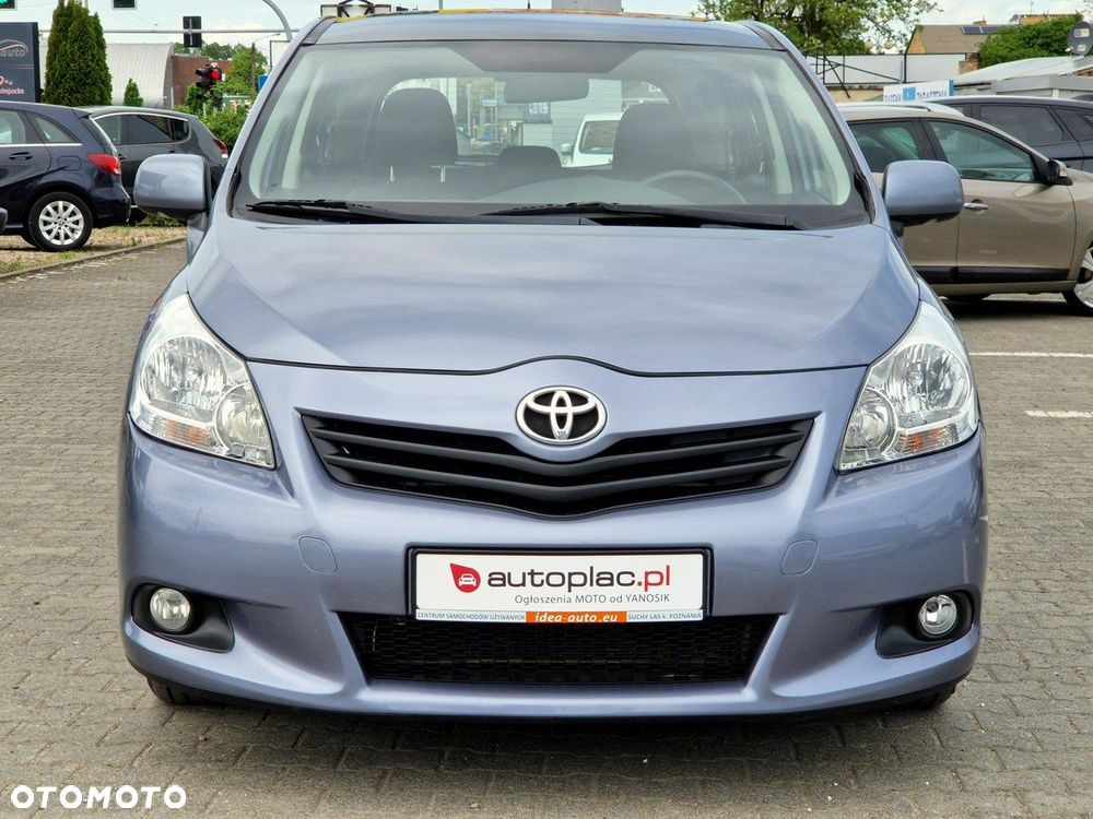 Toyota Verso 2.0 D-4D - 11