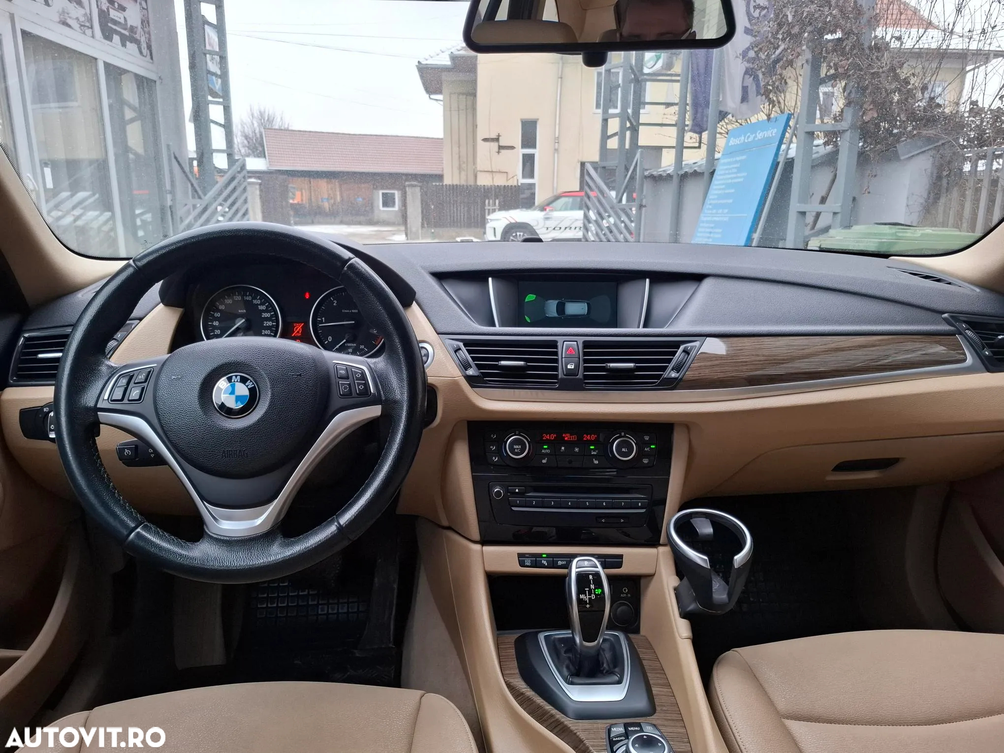 BMW X1 - 16