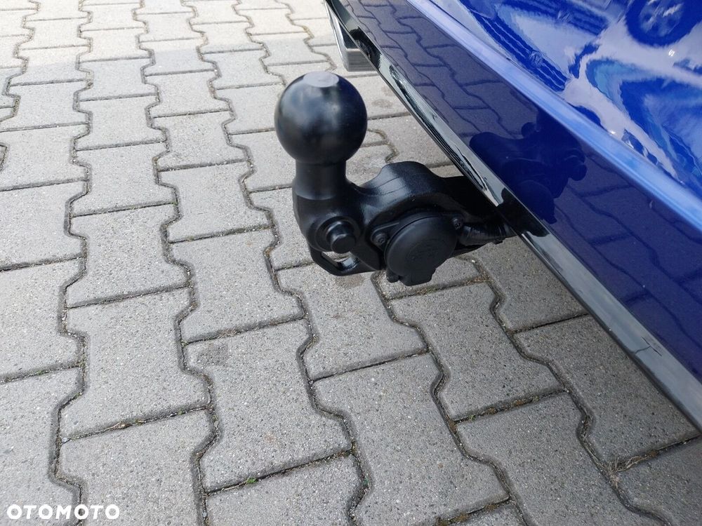 Volkswagen Golf Variant 2.0 TSI 4Motion R - 9