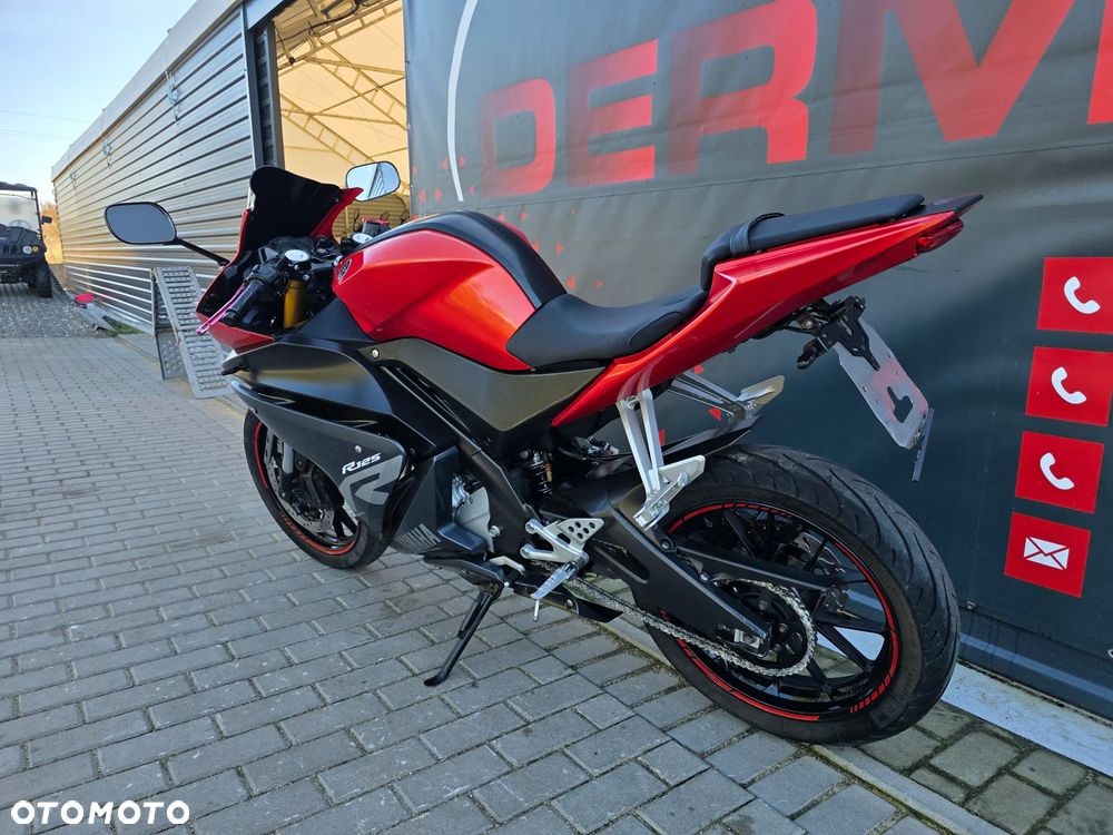 Yamaha YZF - 6