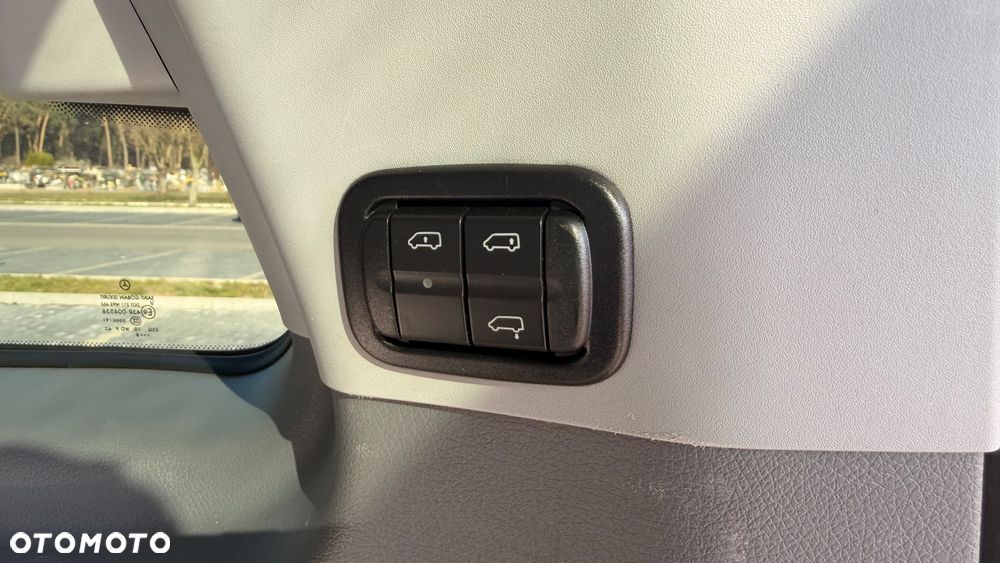 Mercedes-Benz Viano 3.0 CDI kompakt Automatik Ambiente Edition DPF - 33