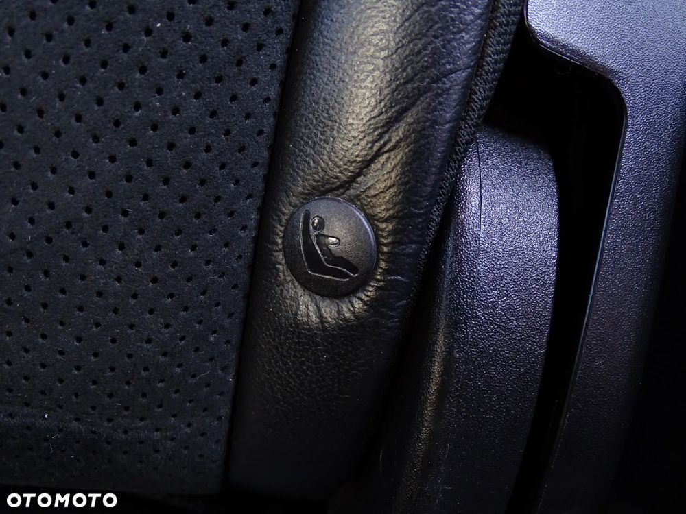 Jeep Grand Cherokee 3.6 V6 Overland Summit - 25