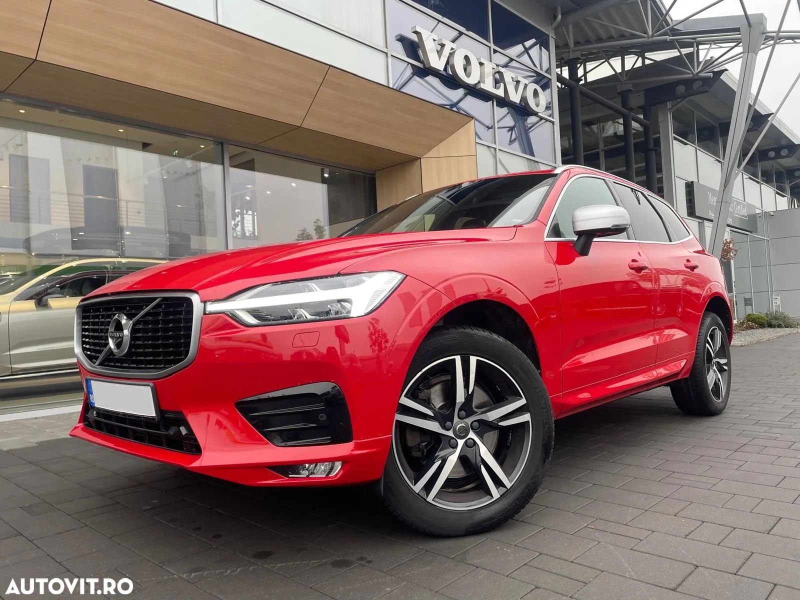 Volvo XC 60 T6 AWD R-Design - 1