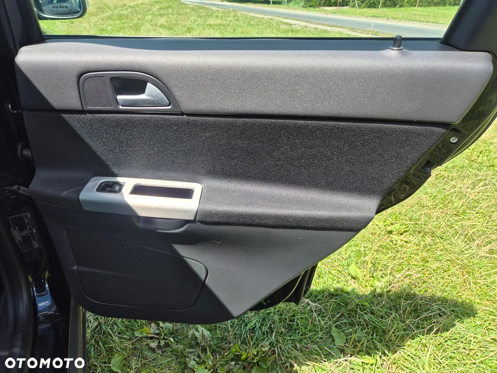 Volvo V50 2.0D DPF Momentum - 26