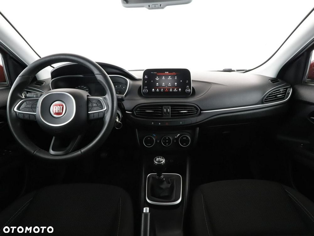 Fiat Tipo 1.4 T-Jet Lounge - 16