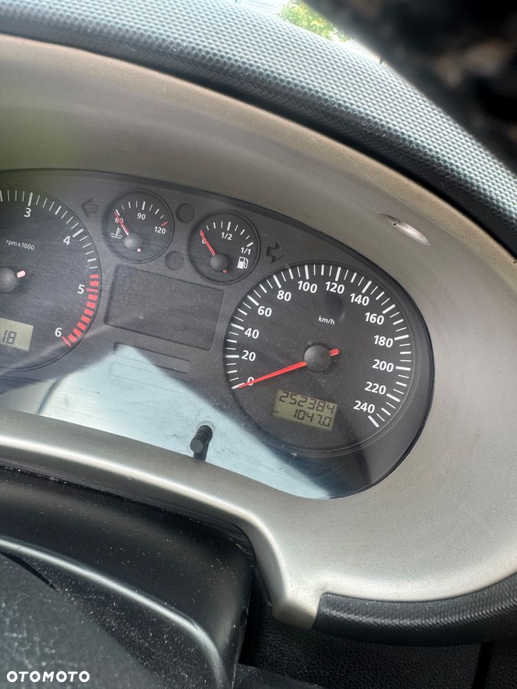 Seat Leon 1.9 TDI Spirit - 18