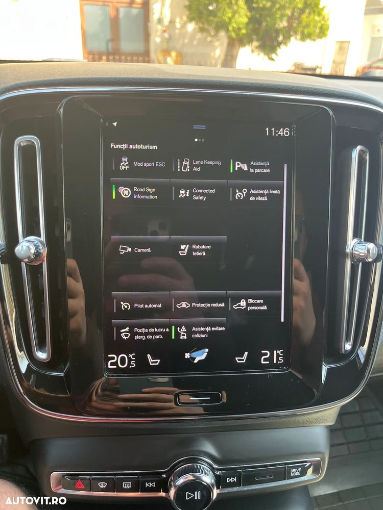 Volvo XC 40 B4 B Geartronic Momentum Pro - 13