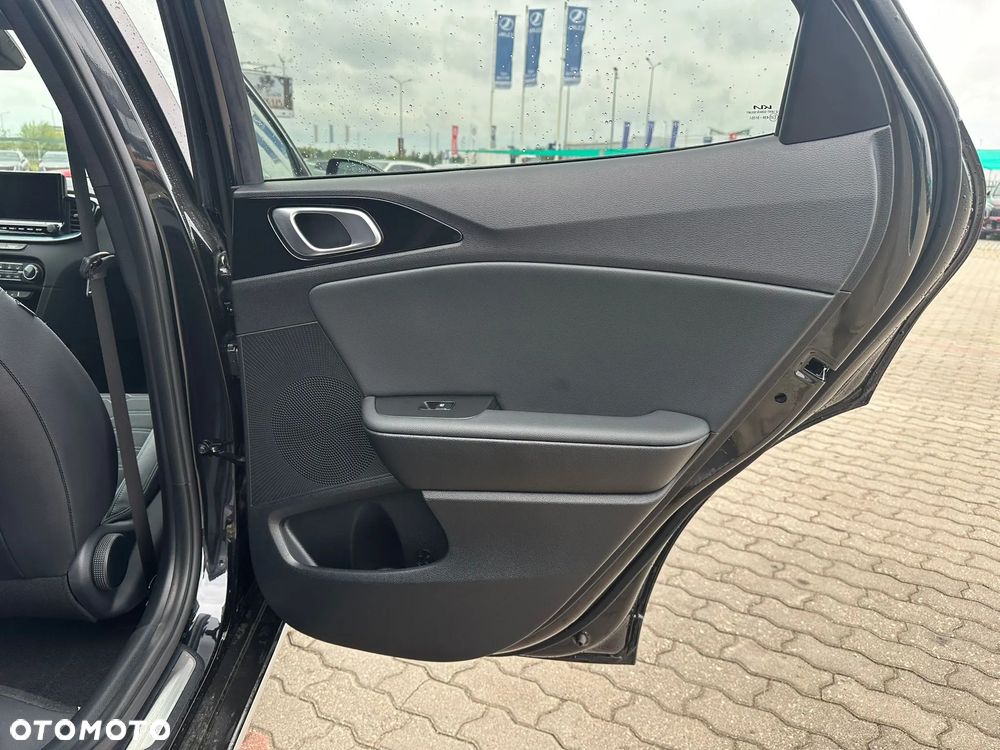 Kia XCeed 1.6 T-GDI Tribute DCT - 19