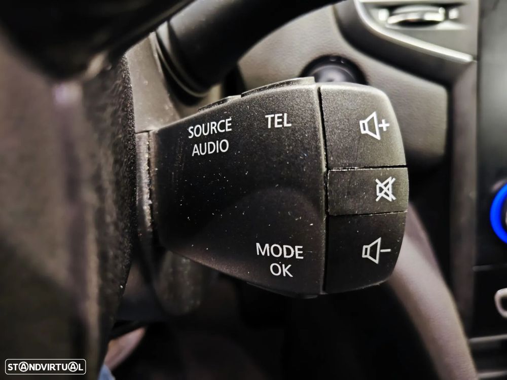 Renault Mégane 1.3 TCe Limited J17 - 33