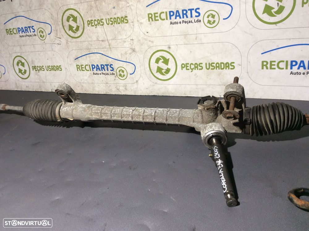 Caixa Direção Toyota Corolla E12  1.4 D4D