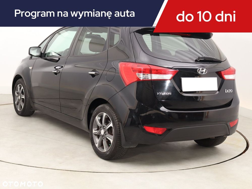 Hyundai ix20 - 6