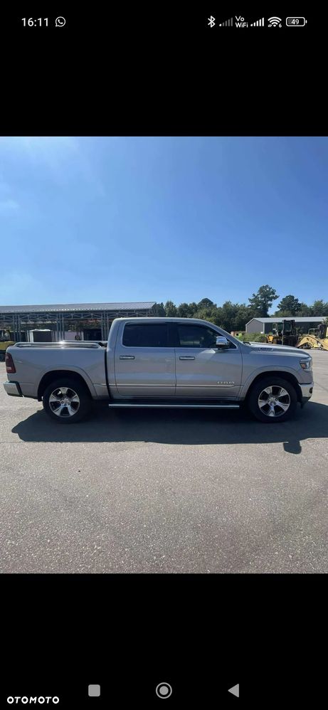 RAM 1500 5.7 Crew Cab Laramie - 18