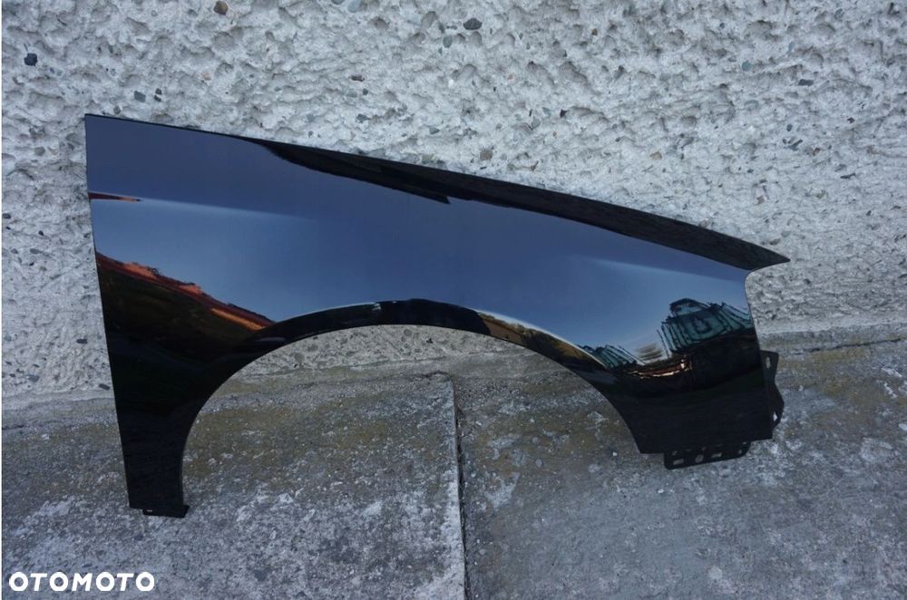 BŁOTNIK PRZEDNI PRAWY VW PASSAT B6 LC9X - 3