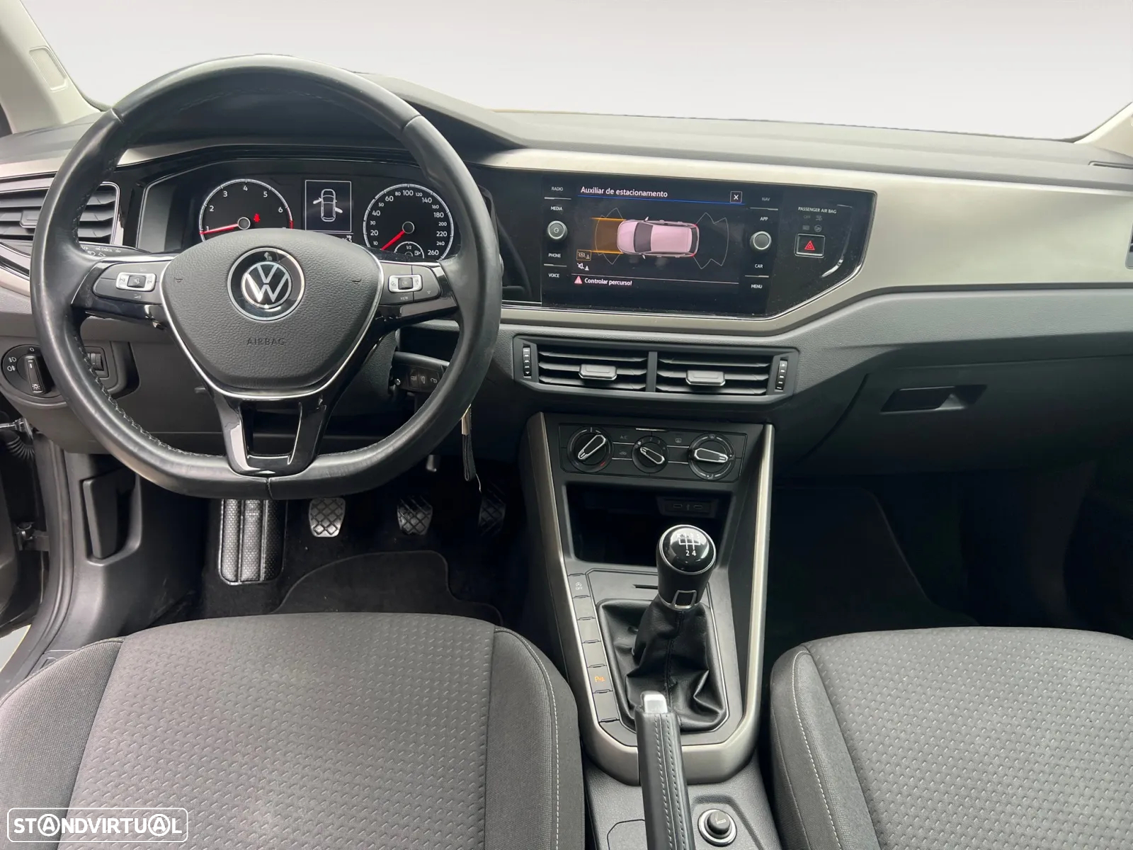 VW Polo 1.0 Confortline - 11