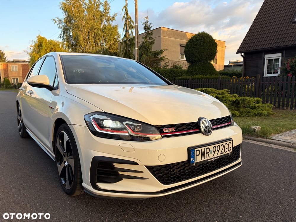 Volkswagen Golf 2.0 TSI BMT GTI Performance - 2