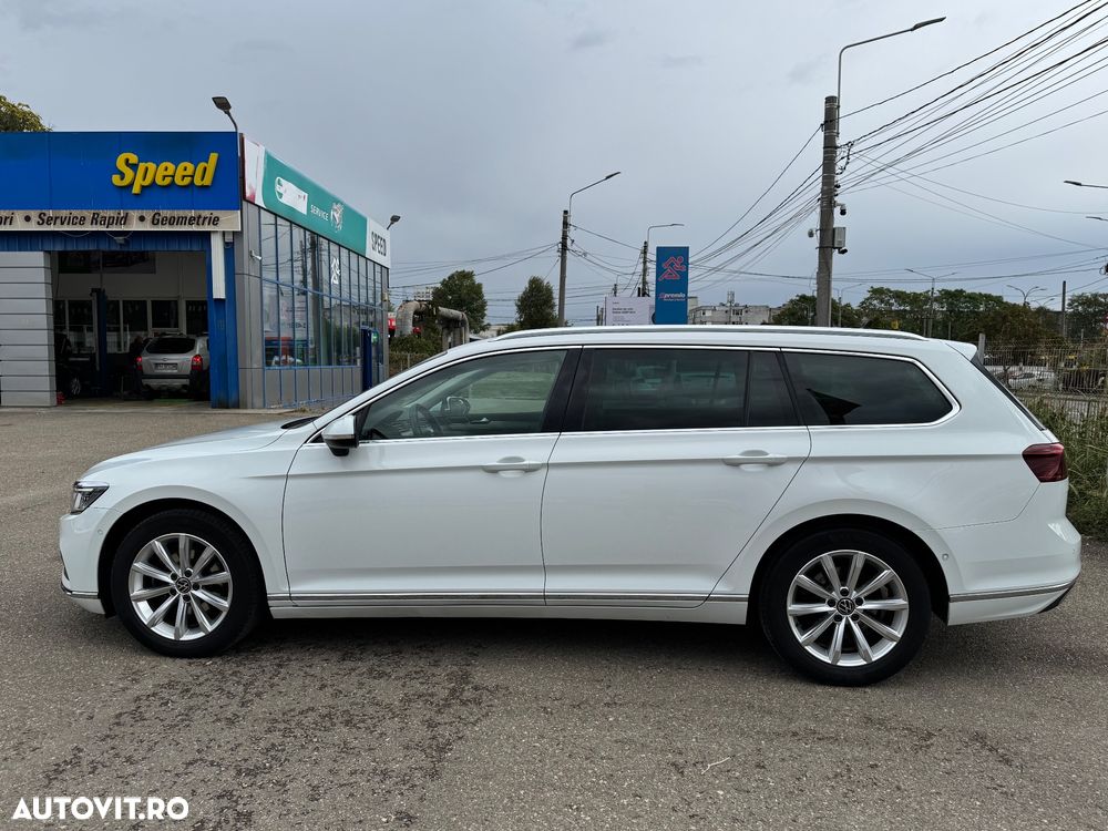 Volkswagen Passat Variant 2.0 TDI SCR DSG Elegance - 15