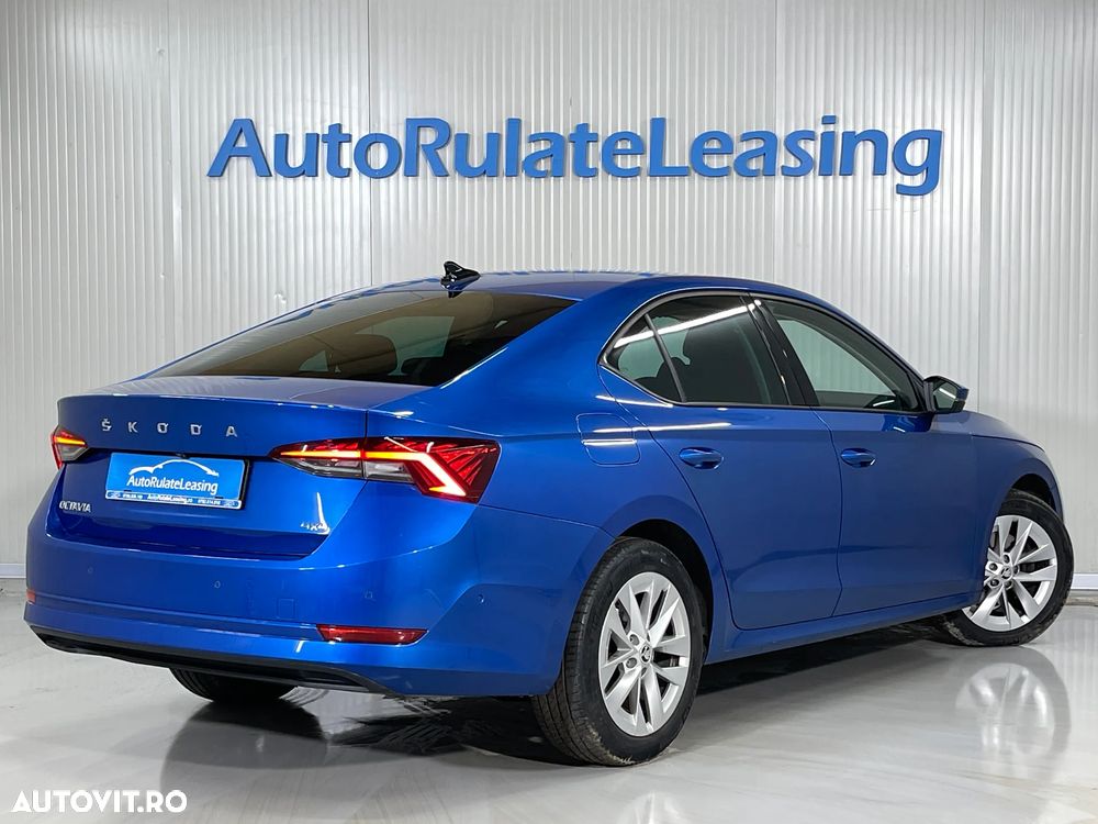 Skoda Octavia 2.0 TDI DSG 4X4 Style - 4