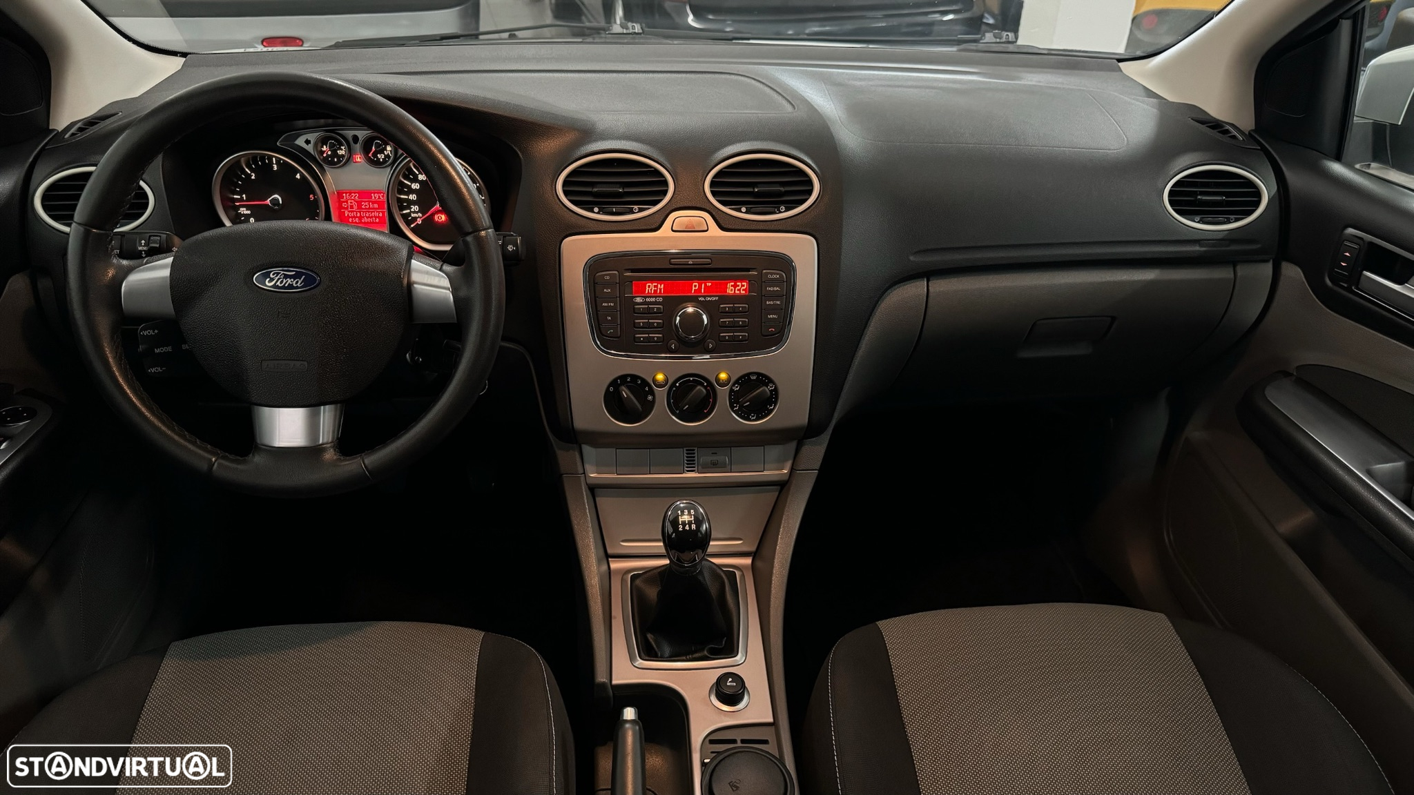 Ford Focus SW 1.6 TDCi ECOnetic - 9