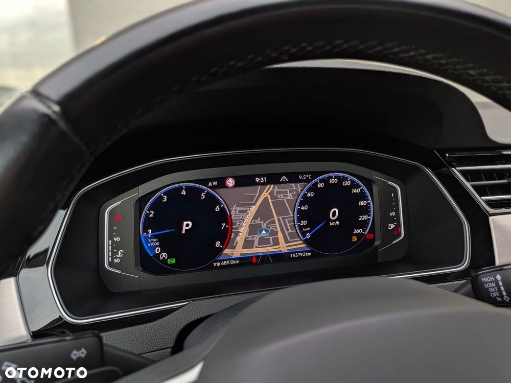 Volkswagen Passat 1.5 TSI EVO Elegance DSG - 29