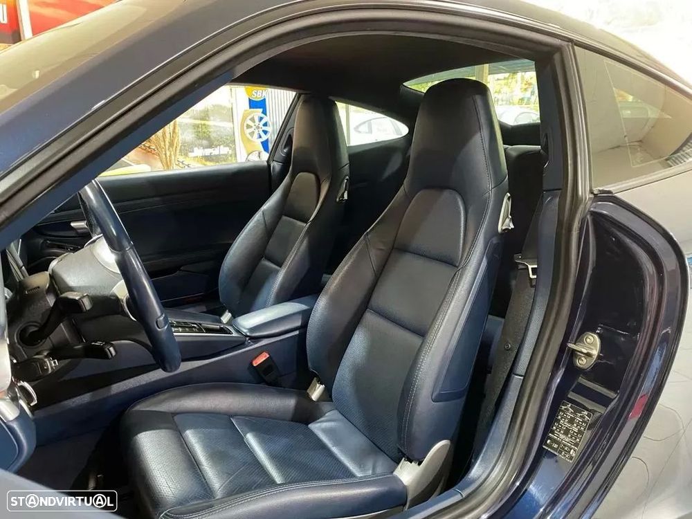 Porsche 911 (991) Carrera 4 PDK - 8