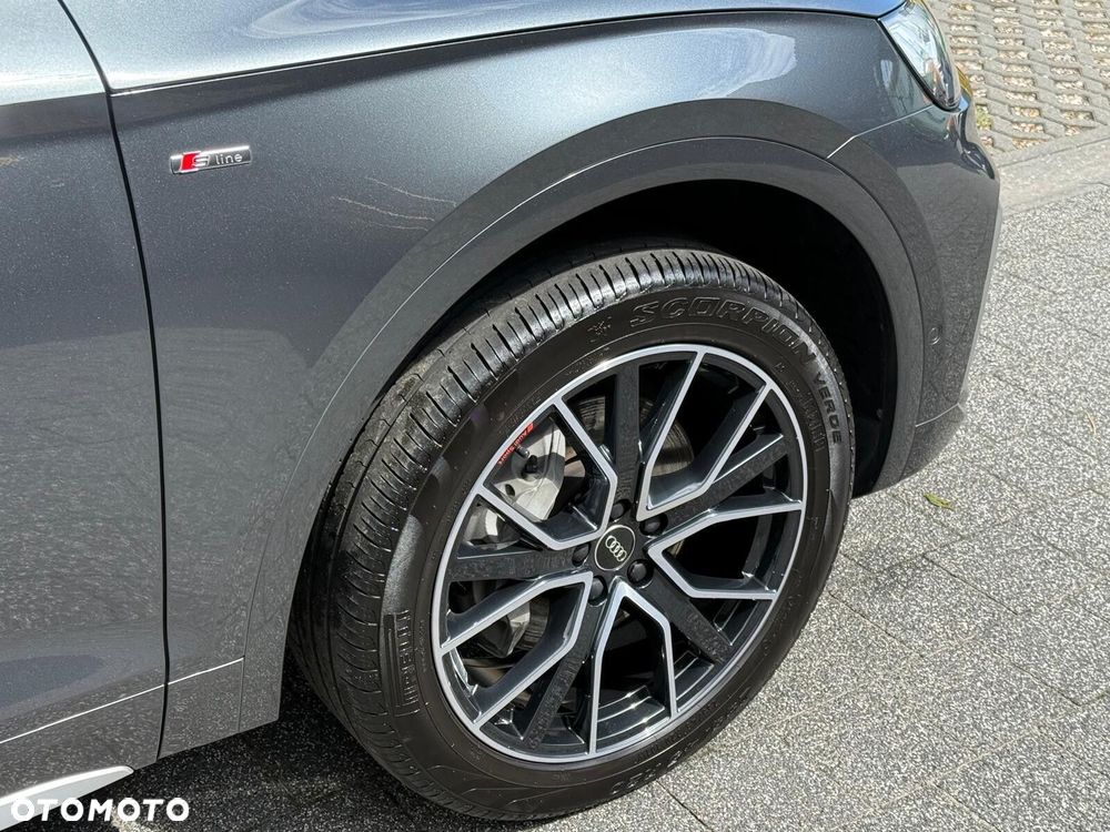 Audi Q5 Sportback - 12