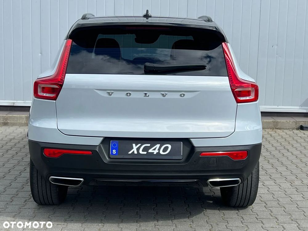 Volvo XC 40 T4 AWD Geartronic R-Design - 5