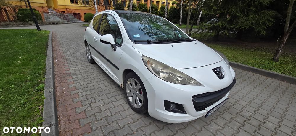 Peugeot 207 - 11