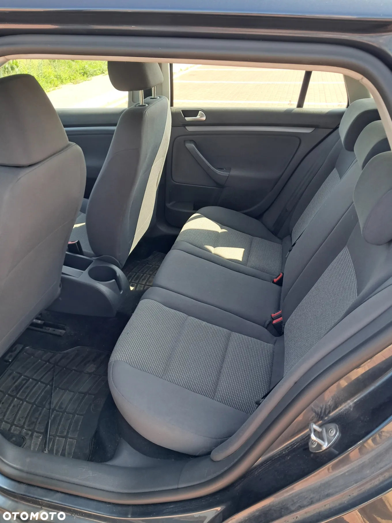 Volkswagen Golf 1.6 Comfortline - 10