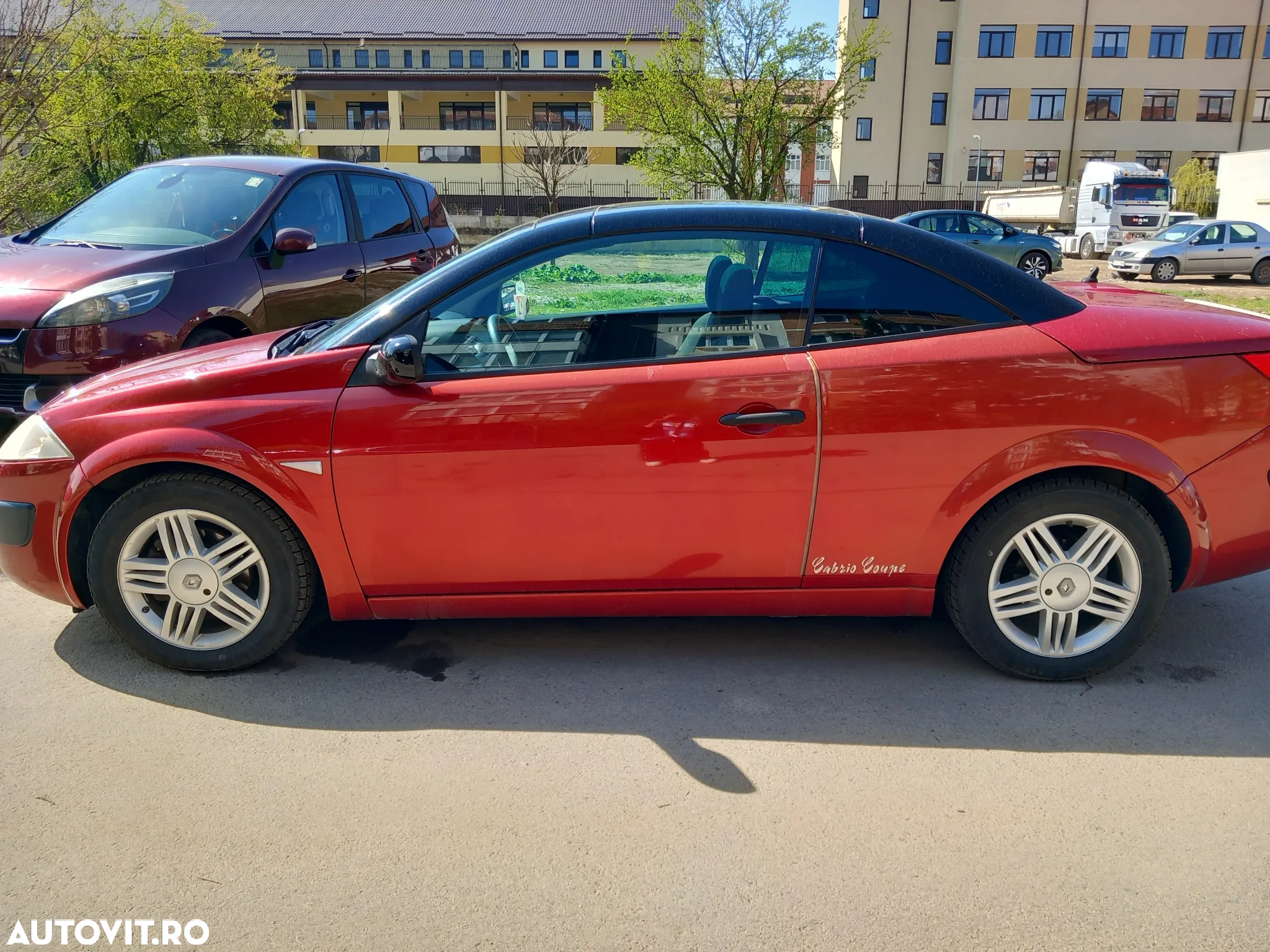 Renault Megane II Sedan 1.6 Influence - 6
