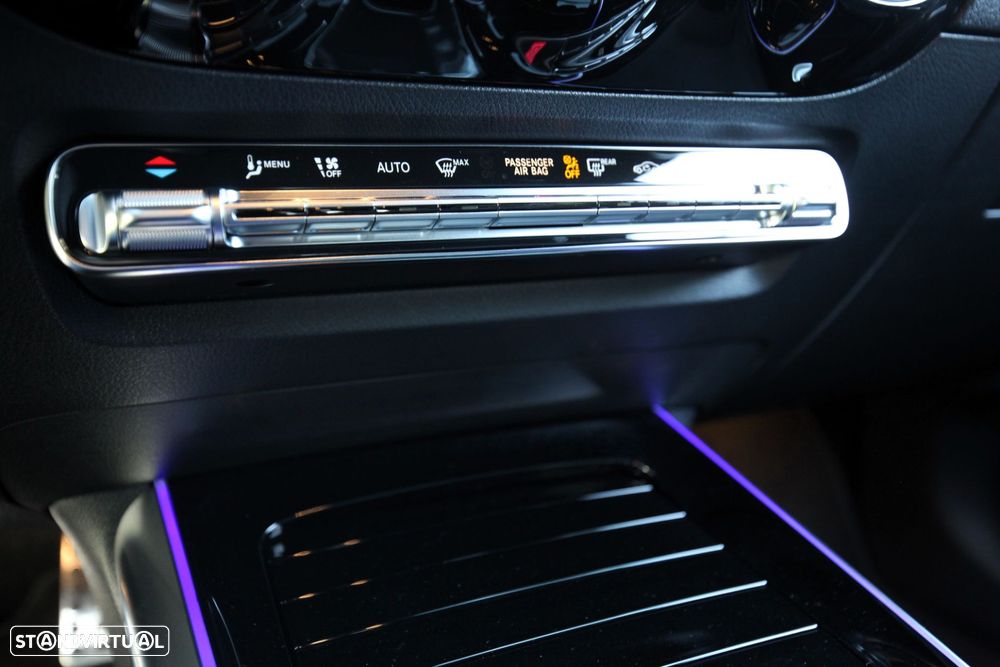 Mercedes-Benz EQA 250+ AMG Line - 43