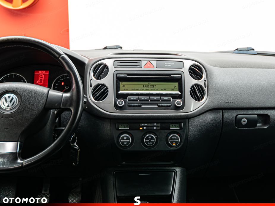 Volkswagen Tiguan - 14