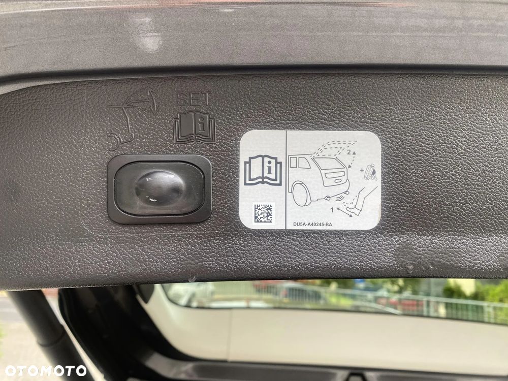 Ford Kuga 1.5 EcoBoost 2x4 Titanium - 34