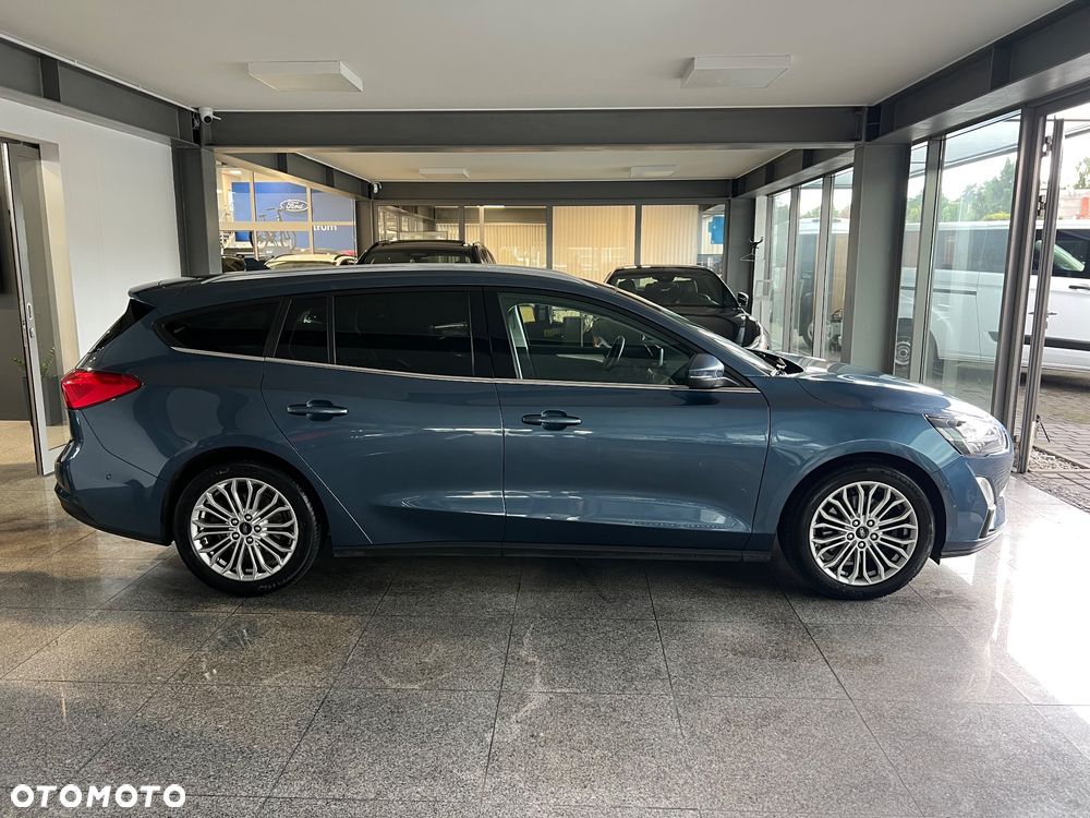 Ford Focus 1.0 EcoBoost Titanium Business - 17