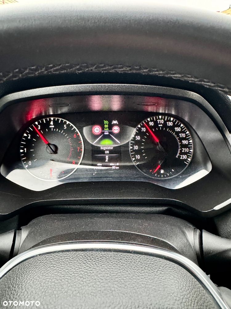 Renault Captur TCe 100 INTENS - 25