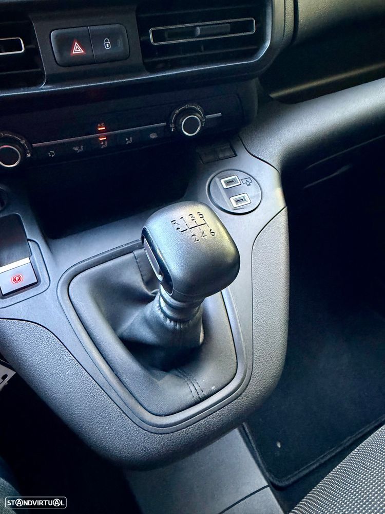 Peugeot Partner - 12