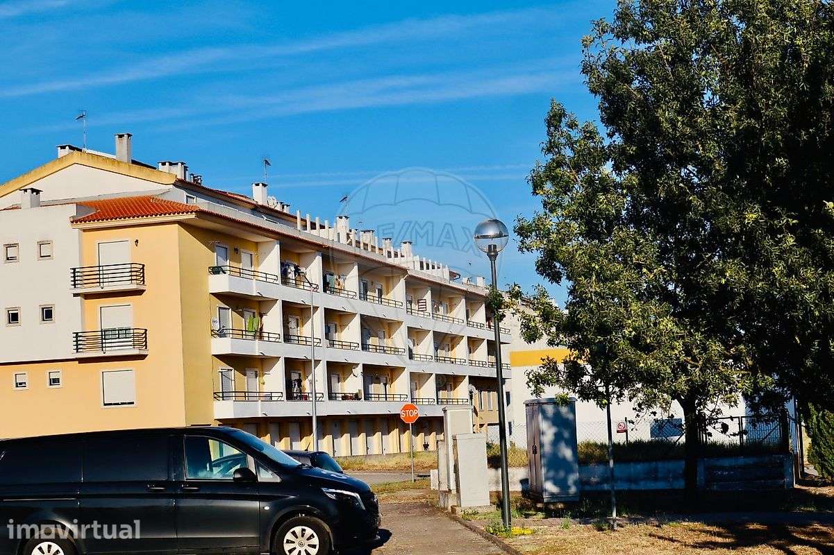 Apartamento T3 para arrendamento - Grande imagem: 2/17